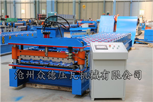 全自動液壓導(dǎo)柱840型壓瓦機